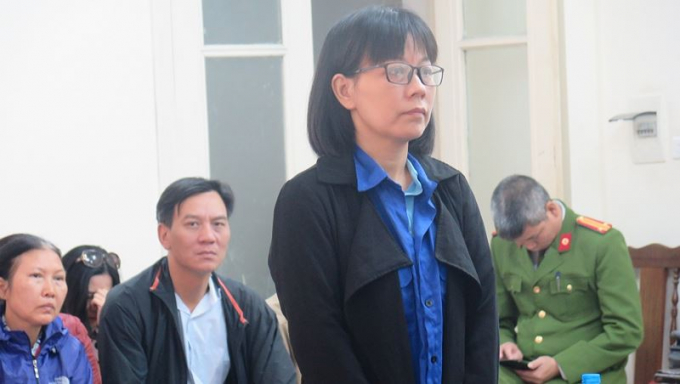 Bị c&aacute;o Ngọ Thị Hoa tại t&ograve;a.