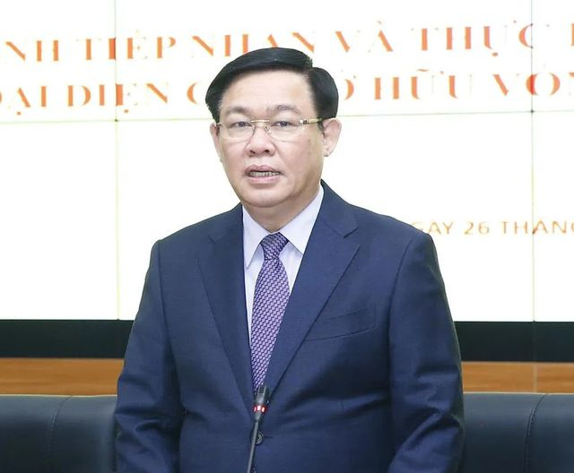 Ph&oacute; Thủ tướng Vương Đ&igrave;nh Huệ.