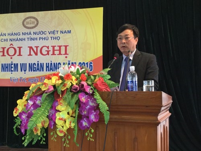 &Ocirc;ng Quang cũng kinh qua c&aacute;c nhiệm vụ: B&iacute; thư Thị ủy thị x&atilde; Ph&uacute; Thọ,... (ảnh: Thời b&aacute;o Ng&acirc;n h&agrave;ng)