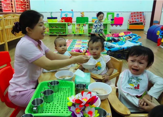 Bữa ăn của nhiều trường học tại TPHCM