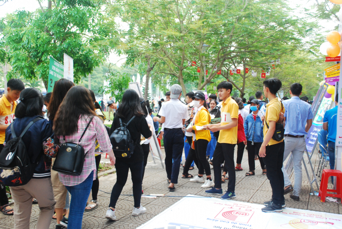 Đ&acirc;y l&agrave; sự kiện c&oacute; quy m&ocirc;, tổ chức quy củ, chất lượng do Sở Lao động, Thương binh &amp;amp;amp; X&atilde; hội, Sở Gi&aacute;o dục Đ&agrave;o tạo TP Đ&agrave; Nẵng kết hợp c&ugrave;ng c&aacute;c cơ sở gi&aacute;o dục nghề nghiệp tổ chức.