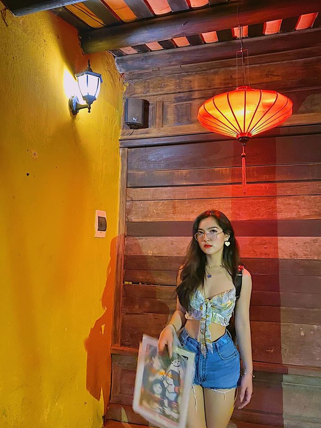 Những hot girl chăm khoe vòng 3 gợi cảm - Hình 4