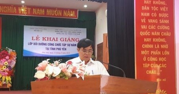 Vì sao Phó giám đốc Sở Nội vụ Phú Yên bị khởi tố và đình chỉ công tác?