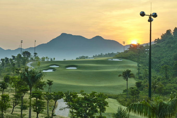 Sân golf Bà Nà tạm ngưng hoạt động để đảm bảo phòng dịch Covid-19.