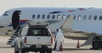 Bản tin Covid ngày 11/3: Bệnh nhân đi chuyên cơ riêng để tránh lây Covid-19