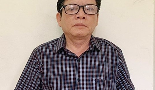 "Nổ" là công an về hưu nhận gần nửa tỷ đồng để “chạy án”