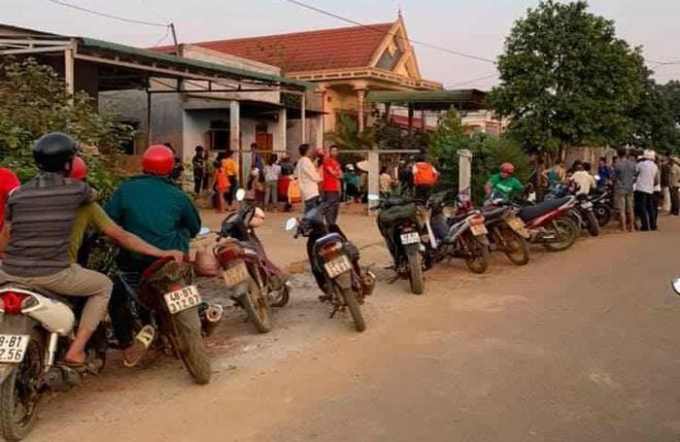 d2f40c481c0bf555ac1a