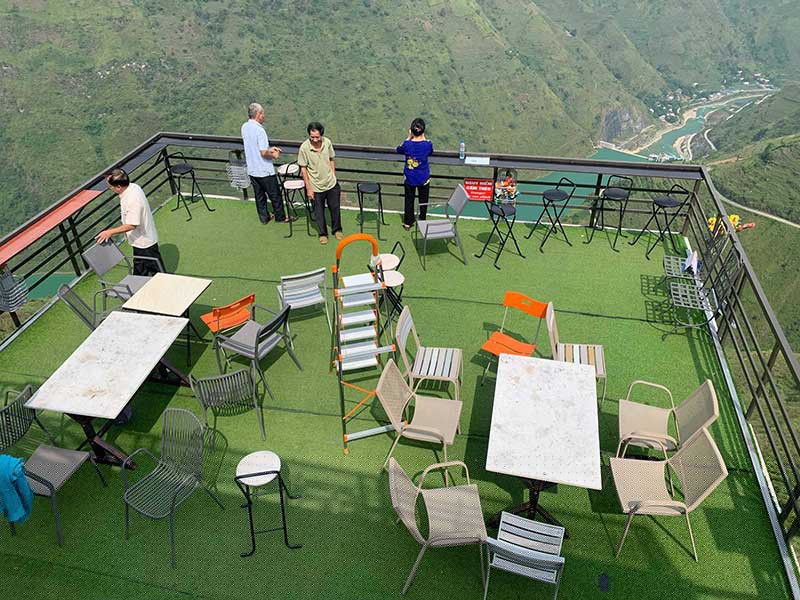 Hà Giang không phá dỡ toàn bộ công trình vi phạm ở Mã Pì Lèng - ảnh 1