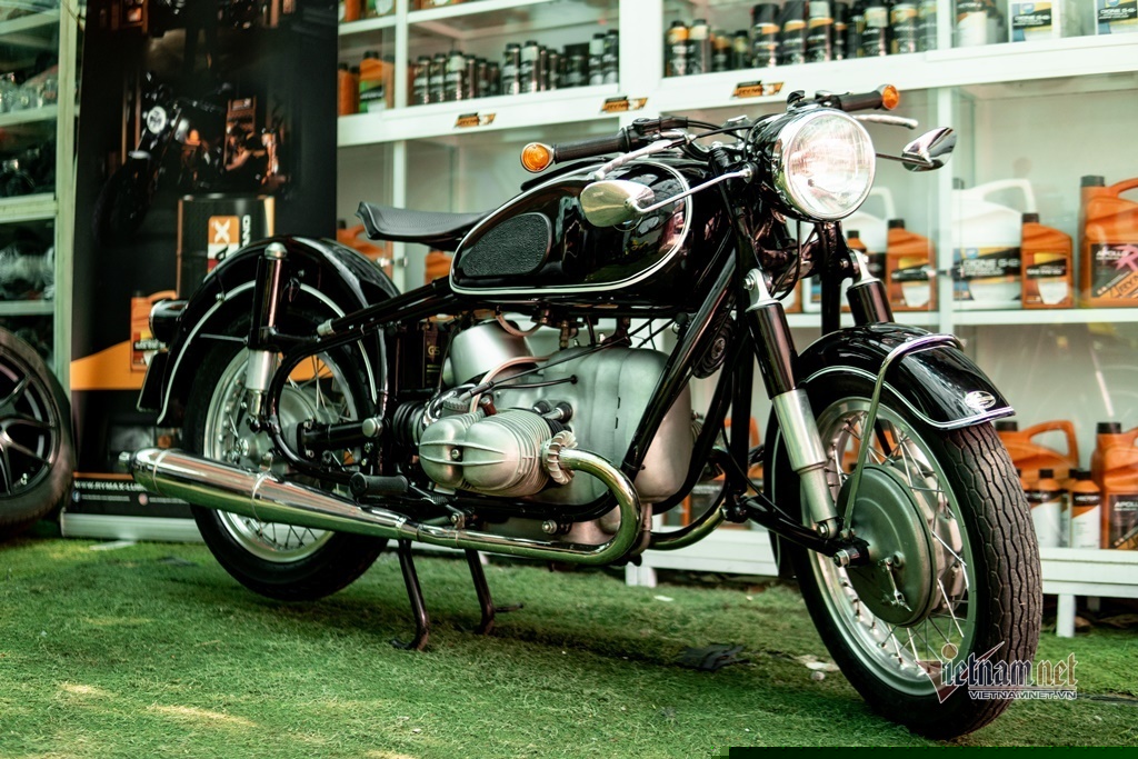 Mô tô cổ BMW R69s 50 năm tuổi giá trăm triệu của dân chơi Sài Gòn - Hình 2