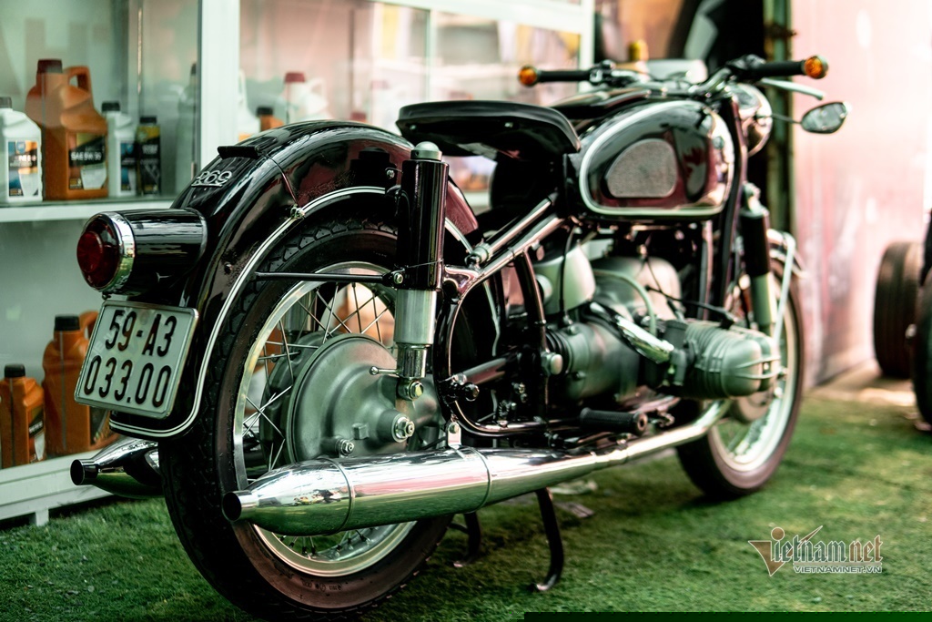 Mô tô cổ BMW R69s 50 năm tuổi giá trăm triệu của dân chơi Sài Gòn - Hình 6