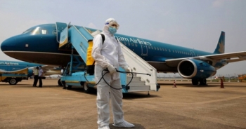 Bộ Y tế thông báo khẩn 7 chuyến bay có hành khách mắc COVID-19