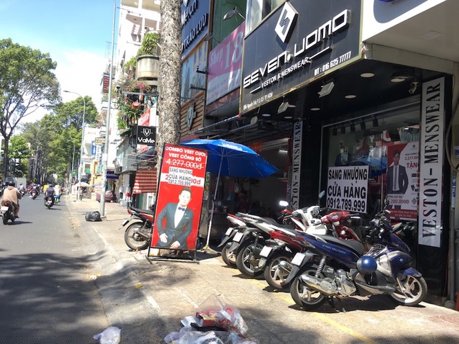 Mặt bằng 'tiền tỷ' bỏ hoang ở Sài Gòn vì dịch Covid-19 - ảnh 1