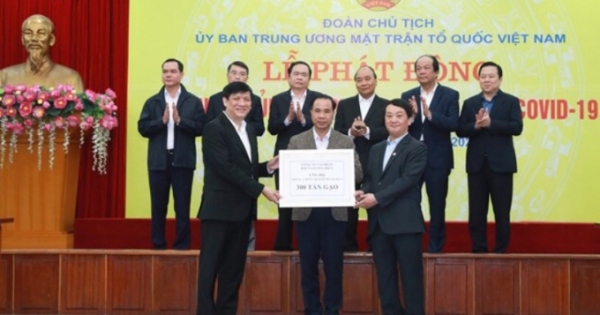 Đại Nam Ong Biển ủng hộ 300 tấn gạo hữu cơ góp sức đẩy lùi đại dịch Covid-19