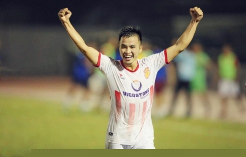 doi hinh 11 cau thu thai binh xuat sac nhat viet nam hinh anh 7