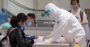 Một bác sĩ tham gia chống dịch nhiễm Covid-19, nâng tổng số ca lên 116