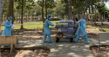 Báo nước ngoài viết cuộc sống bên trong cơ sở cách ly Covid-19 của Việt Nam