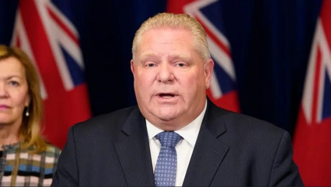 Thủ hiến Ontario, Doug Ford hôm thứ ba tuyên bố rằng các quỹ sẽ được hỗ trợ tới người cao nhằm tăng biện pháp phòng ngừa COVID-19 bảo vệ người cao niên. (Ảnh: Frank Gunn /Canadian Press)