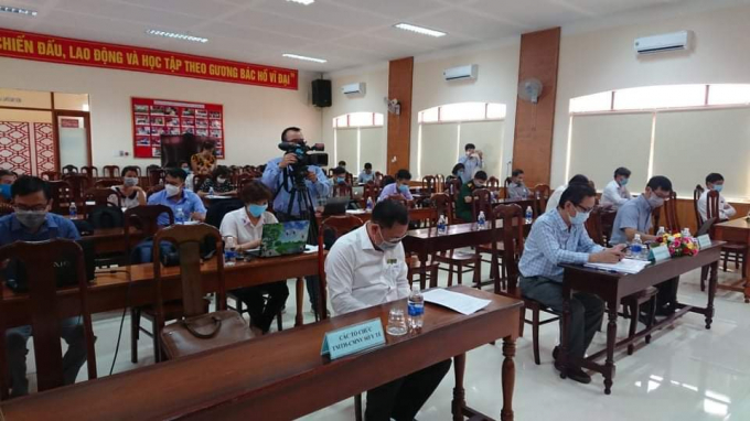 received_275622373434416.