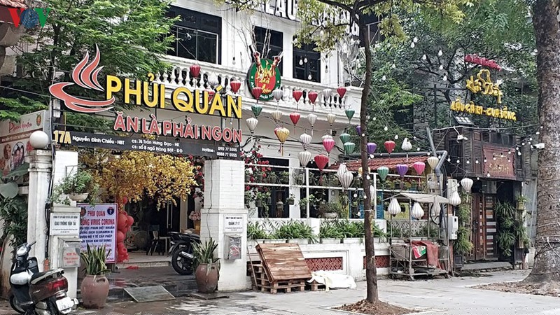 hinh anh hiem gap tai cac quan nhau nuc tieng o ha noi mua dich covid-19 hinh 16