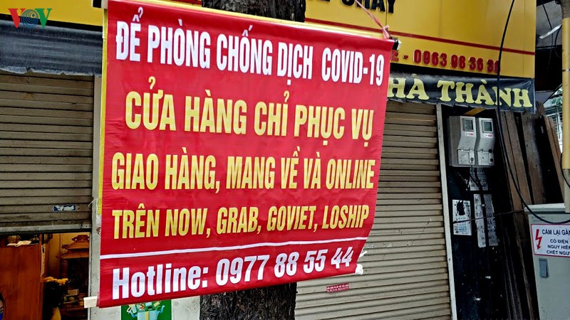 hinh anh hiem gap tai cac quan nhau nuc tieng o ha noi mua dich covid-19 hinh 20
