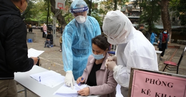 Cận cảnh trạm xét nghiệm nhanh COVID-19 cho kết quả trong 10 phút