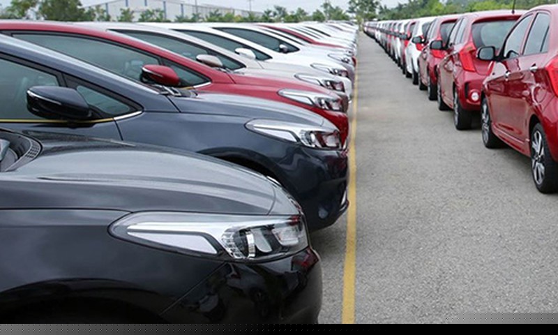 Ô tô giảm giá mạnh, dân mua xe nhiều: Việt Nam sắp vượt Malaysia