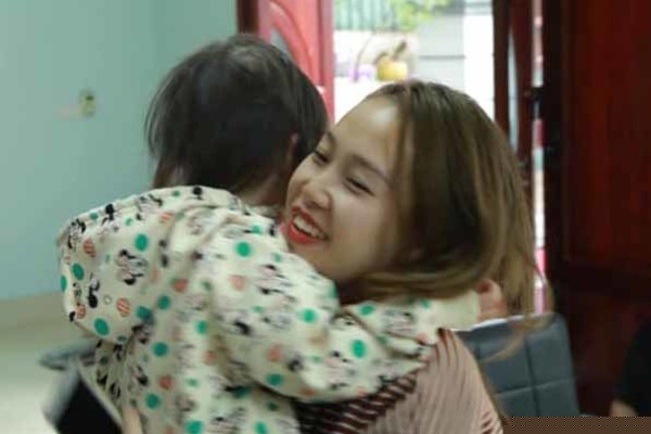 Chị Phùng Thị Thuỷ