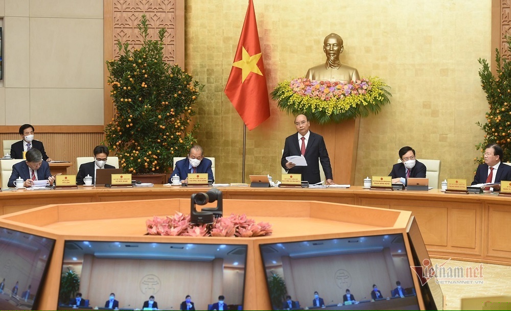 Thủ tướng yêu cầu tiêm vắc xin Covid-19 cho người dân từ tuần này