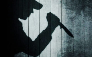 Mâu thuẫn tình cảm, rút dao truy sát cả nhà người tình