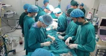 Quảng Ninh: Một bệnh nhân bị đâm vào tim đã được cứu sống