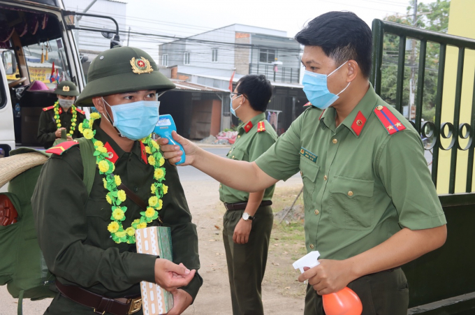 fbef0a003dd8ce8697c9