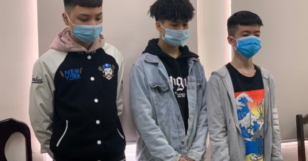 Hà Nội: Triệu tập 3 thiếu niên nghi sàm sỡ phụ nữ nước ngoài ở hồ Tây