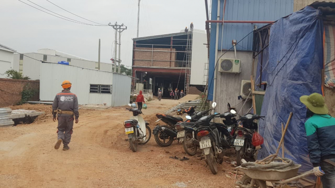 Mặc d&ugrave; chưa được ph&ecirc; duyệt B&aacute;o c&aacute;o đ&aacute;nh gi&aacute; t&aacute;c động m&ocirc;i trường, nhưng C&ocirc;ng ty n&agrave;y đ&atilde; tiến h&agrave;nh c&aacute;c hoạt động x&acirc;y dựng.