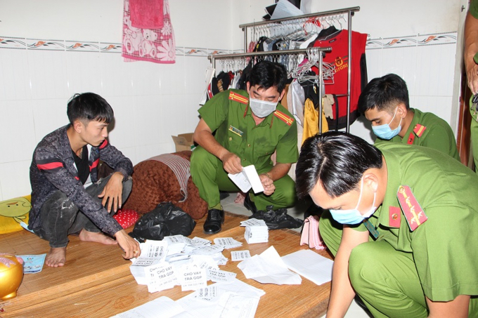 c12f1bbaec371f694626