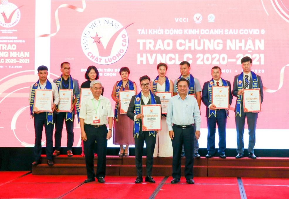 “Nữ tướng” Dược Tâm Bình qua lăng kính con trai - Ảnh 2.