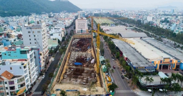 Dự án I-Tower Quy Nhơn xây dựng không phép, nhà đầu tư cẩn trọng