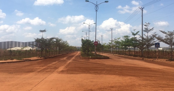 Tin kinh tế 6AM: Loạt sai phạm tại Khu công nghiệp Nhân Cơ; Triệu hồi khẩn xe Toyota Corolla