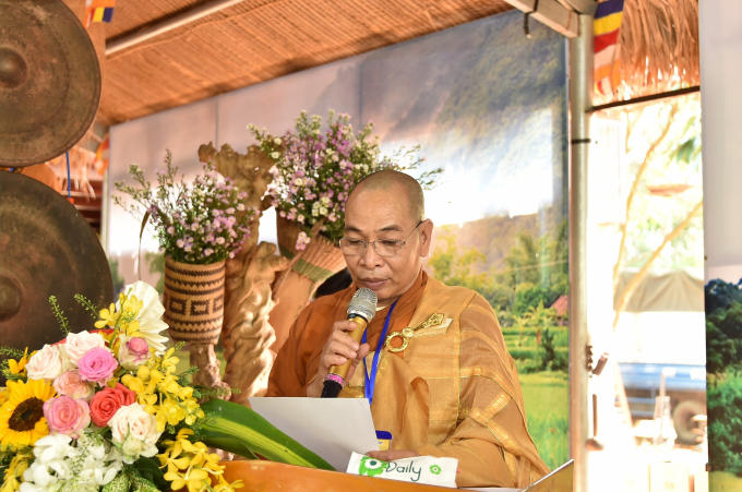 z2393281045354_e1d76d1f73fca4735201c629e3b10479