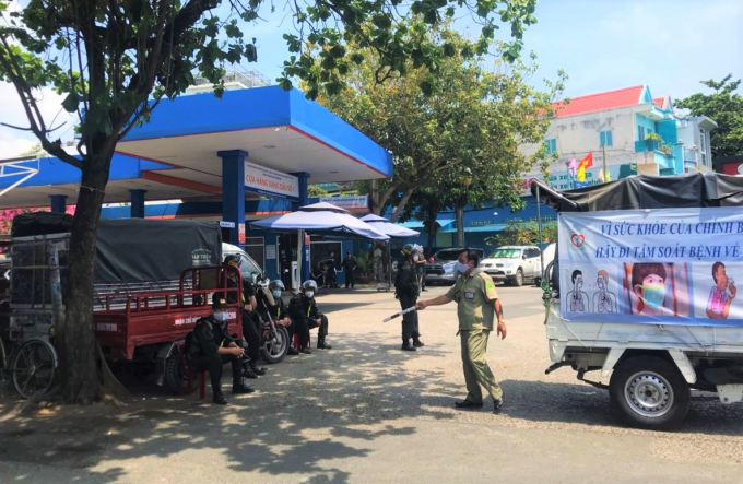 H3_ luc luong chuc nang van dang bao vay cay xang