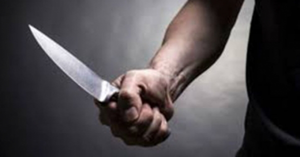 Quảng Ninh: Nghi ngáo đá, con trai dùng dao đe doạ giết bố đẻ