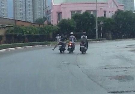 Bị nạn nhân truy đuổi, tên cướp giật 