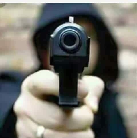 No-sung-ban-chet-nguoi-vi-mau-thuan-giao-thong-sung3-1516504255-width479height482