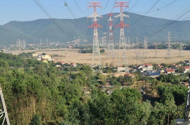 Thủ tướng yêu cầu đẩy nhanh giải phóng mặt bằng công trình đường dây 500 kV mạch 3