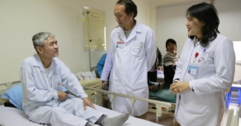 Dự phòng và điều trị COVID-19: Quan trọng nhất là “liều thuốc” tinh thần