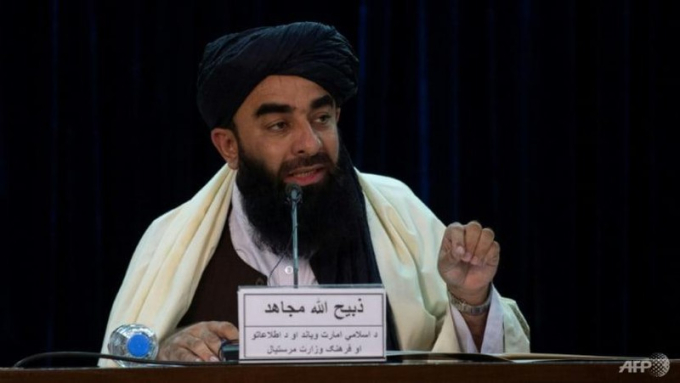 Ph&aacute;t ng&ocirc;n vi&ecirc;n của Taliban, Zabihullah Mujahid.
