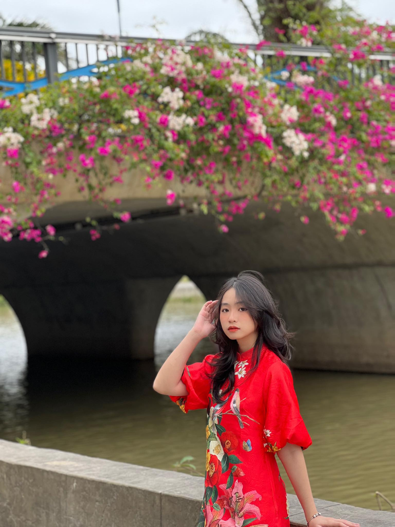 Theo H&agrave; Thu, phụ nữ ai đẹp kh&ocirc;ng phải để đ&agrave;n &ocirc;ng hay bất kỳ ai y&ecirc;u th&iacute;ch m&agrave; v&igrave; ch&iacute;nh bản th&acirc;n muốn tự tin hơn. (Ảnh: NVCC).