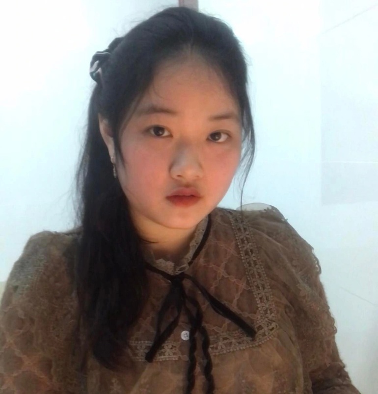 Thanh Th&uacute;y cho rằng phụ nữ cần kh&ocirc;ng ngừng trau dồi vẻ đẹp từ s&acirc;u b&ecirc;n trong để tỏa s&aacute;ng v&agrave; trở n&ecirc;n độc đ&aacute;o (Ảnh: NVCC).