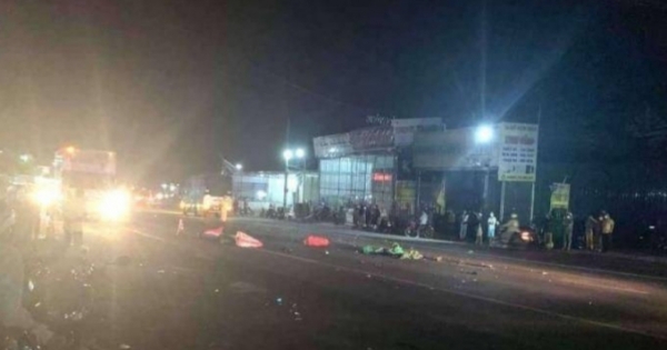 Đắk Nông: Va chạm với xe khách, 2 thanh niên điều khiển xe máy tử vong tại chỗ