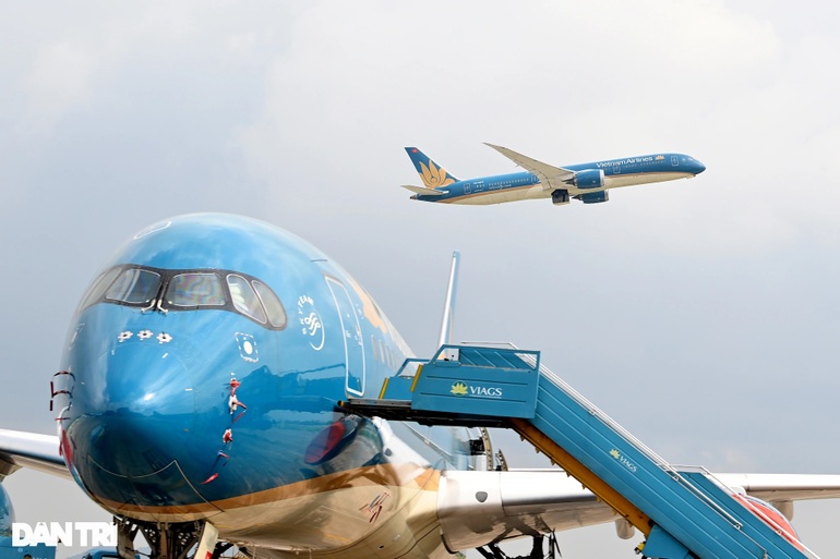 Vietnam Airlines kiến nghị tăng gi&aacute; trần v&eacute; m&aacute;y bay từ 1/4 (Ảnh: Tiến Tuấn).