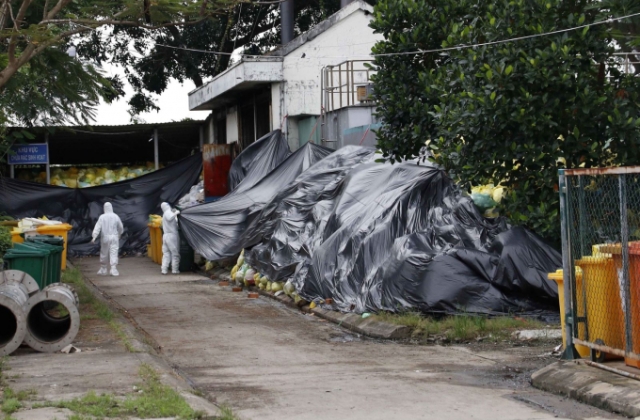 Nan giải việc thu gom, xử lý chất thải của người nhiễm COVID-19 tại nhà